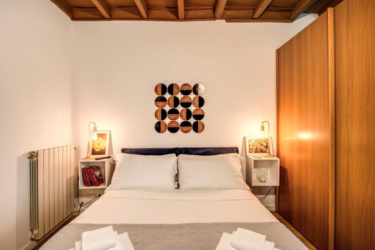 4C Colosseo Holidays Apartment โรม ภายนอก รูปภาพ