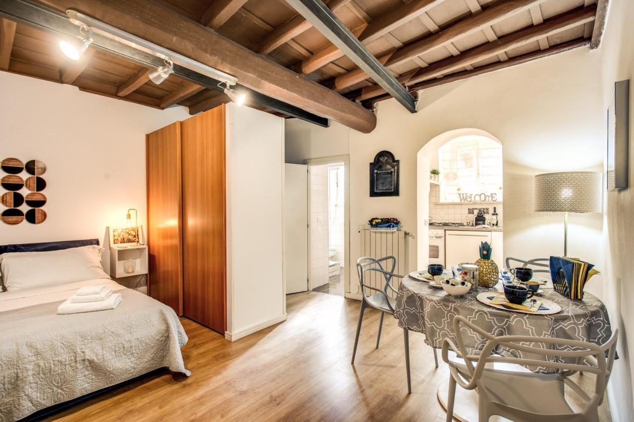 4C Colosseo Holidays Apartment โรม ภายนอก รูปภาพ