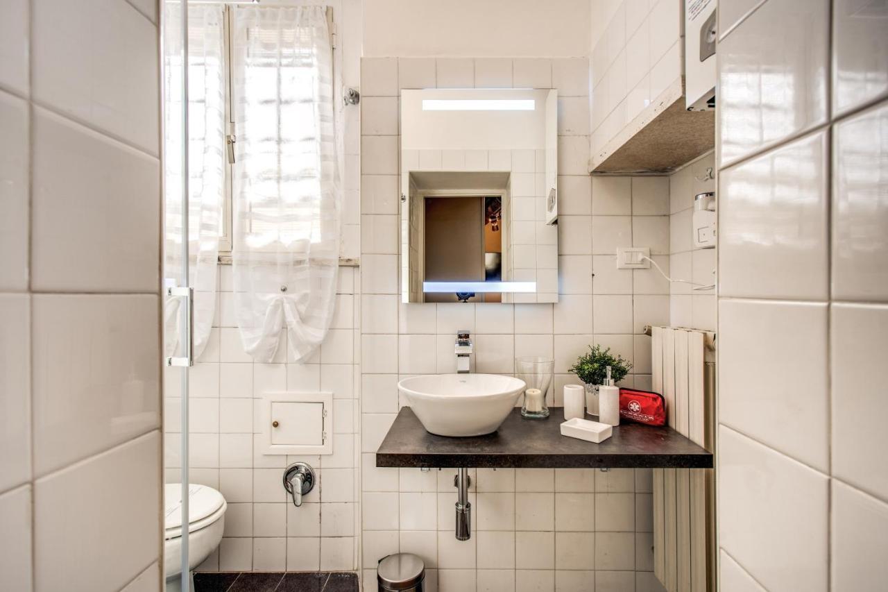 4C Colosseo Holidays Apartment โรม ภายนอก รูปภาพ