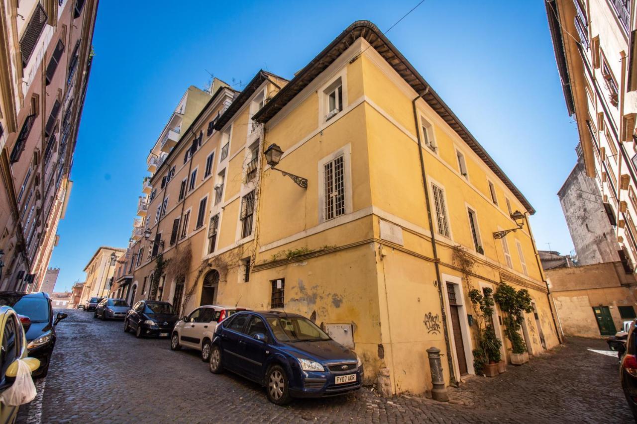 4C Colosseo Holidays Apartment โรม ภายนอก รูปภาพ